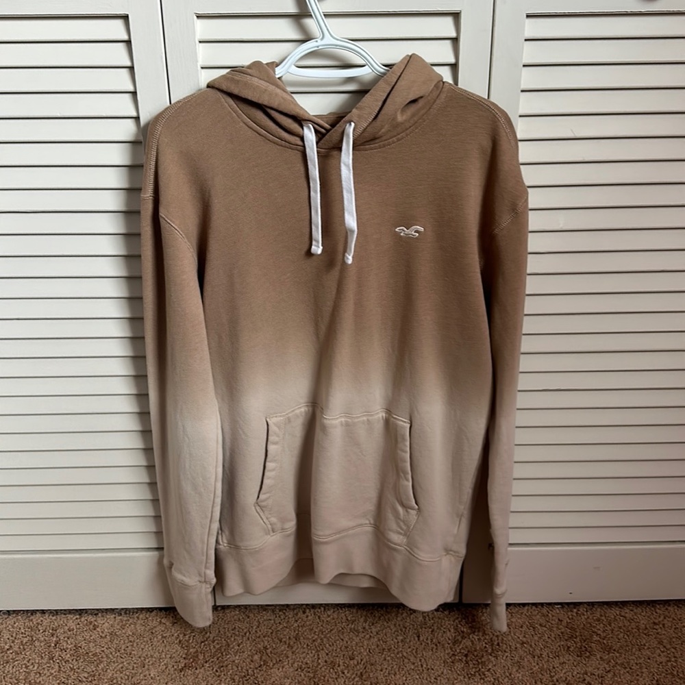 medium brown ombré hollister sweatshirt